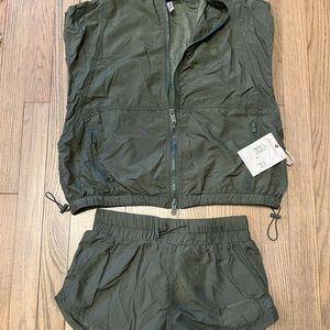 FP Movement Running windbreaker shorts Vest  jacket Pack Me Smaller Set XS New